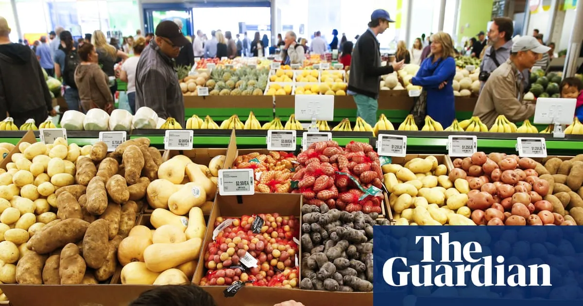 Electronic shelf labels likely to cost jobs and drive up grocery prices, US report warns