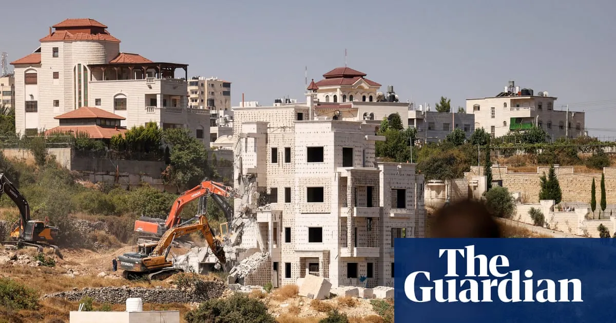 Israel sanctions will not hurt intelligence sharing between spy agencies, says Miliband