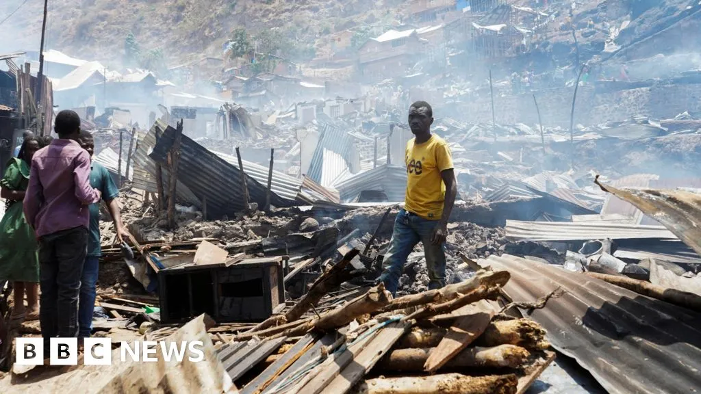 More than 20 children feared dead in DR Congo school fire
