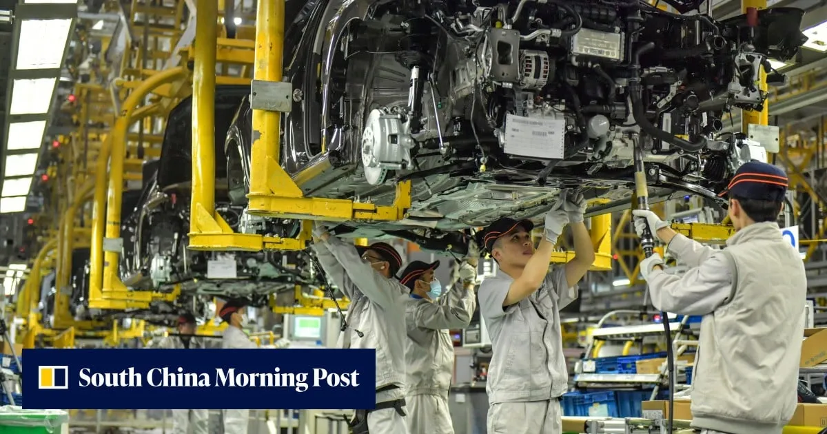 Foreign carmakers offer steep discounts on petrol-powered cars in cutthroat Chinese market