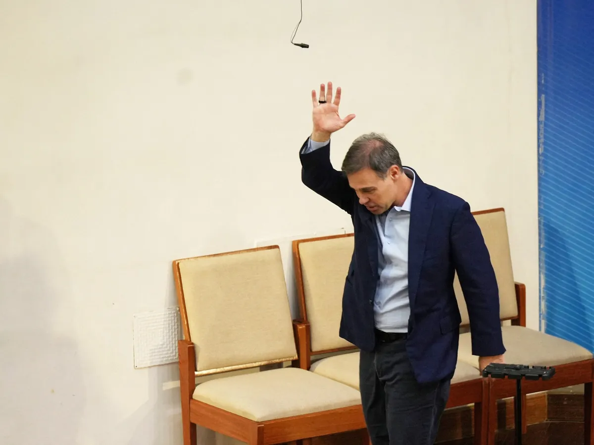 Brazil’s Supreme Court shuts down early as political chaos mounts