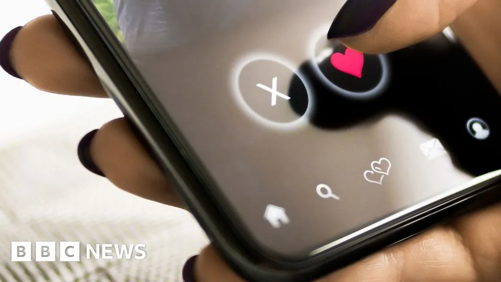 Six Nigerians accused of romance scams to be extradited to the US