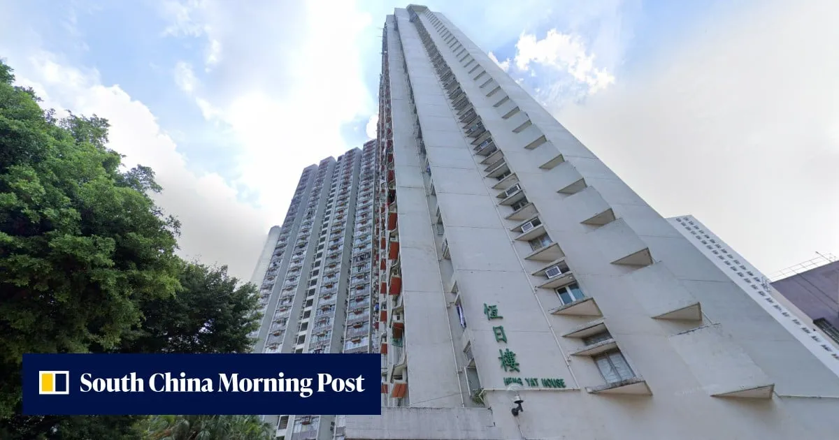 Elderly couple found dead in Ma On Shan flat after foul odour reported