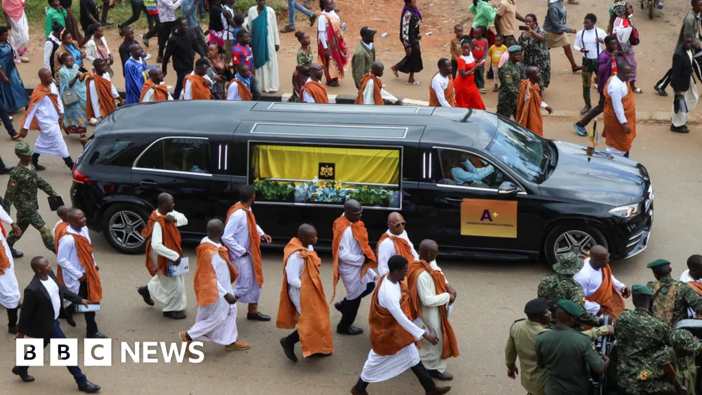 Uganda's King Oyo buried amid calls for unity over his successor