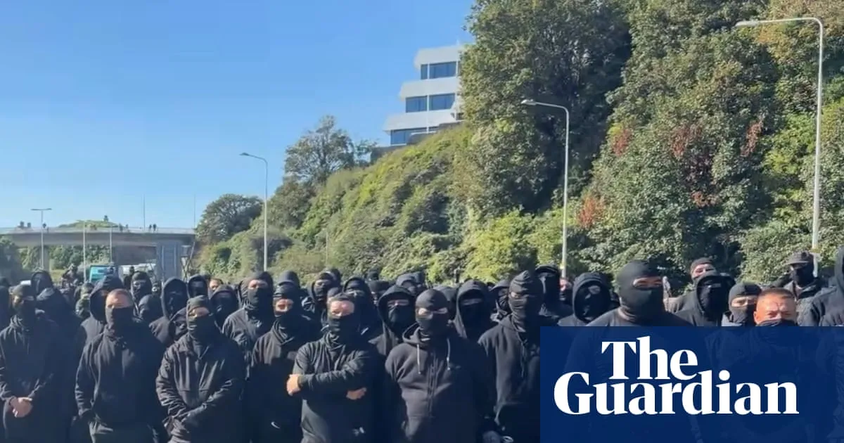 Number of UK anti-migrant vigilante groups surges in last 18 months