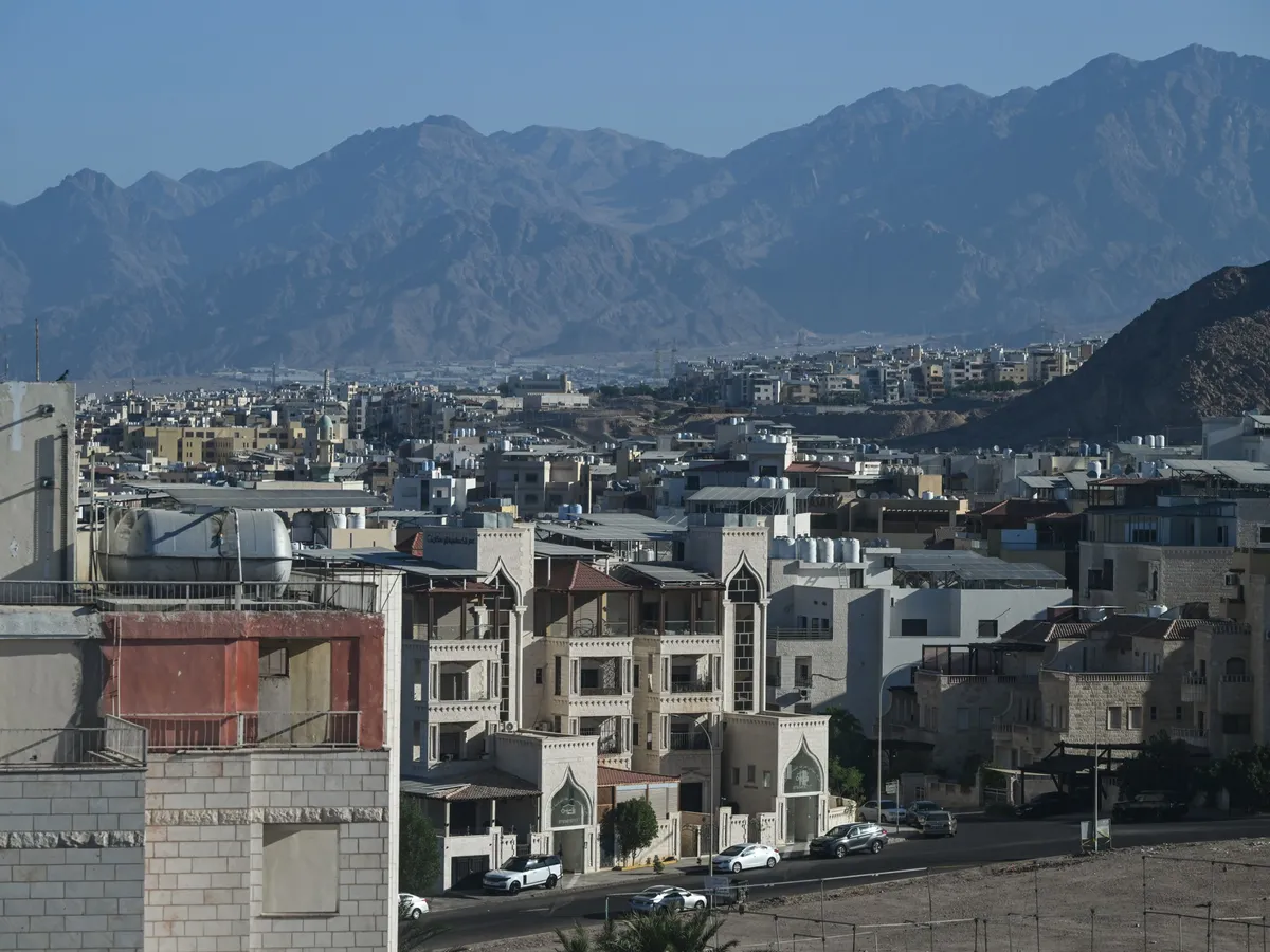 Ammonia gas leak in Jordan’s Aqaba industrial area injures 11 people