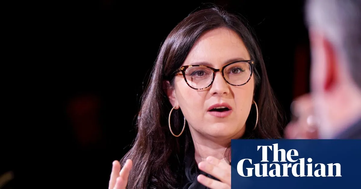 Bari Weiss tries to win CBS staffers’ trust amid ‘noise’ over 60 Minutes segment