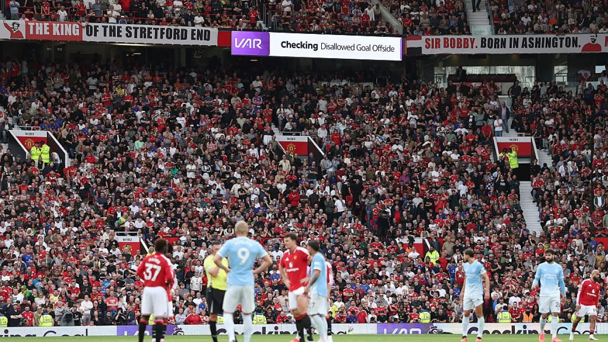 Manchester derby VAR officials stood down from weekend Premier League games