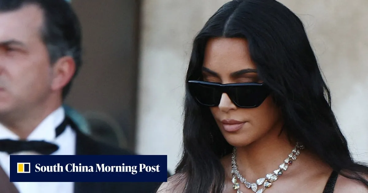 Paris court awards Kim Kardashian €1 after 2016 armed robbery