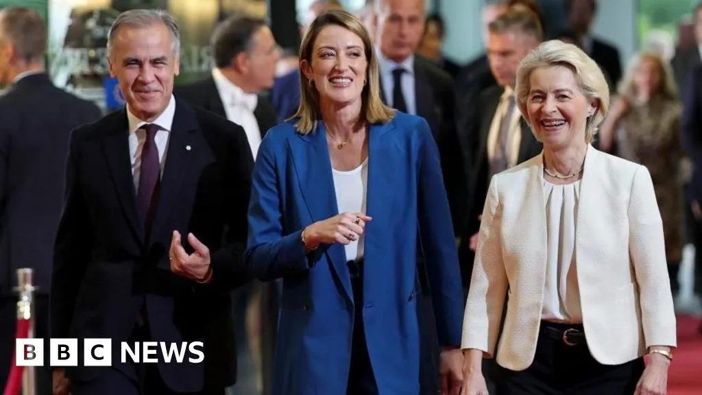 EU chief opens door for Canada to become 'associate member'