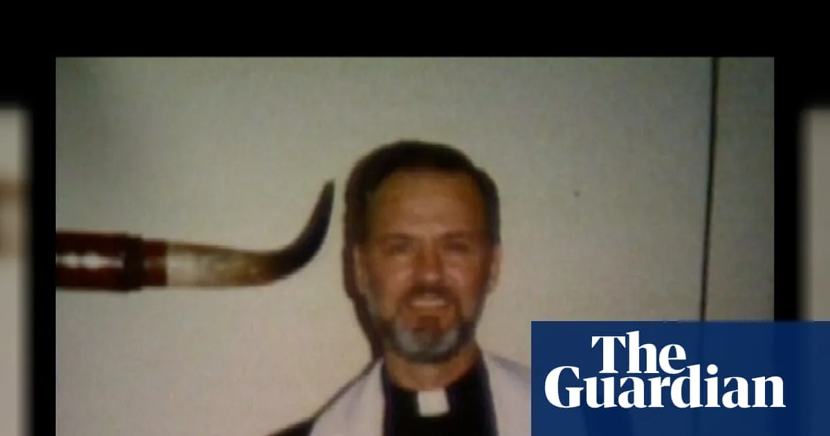 New Orleans priest accused of abusing children in deaf community dies from apparent fall aged 87