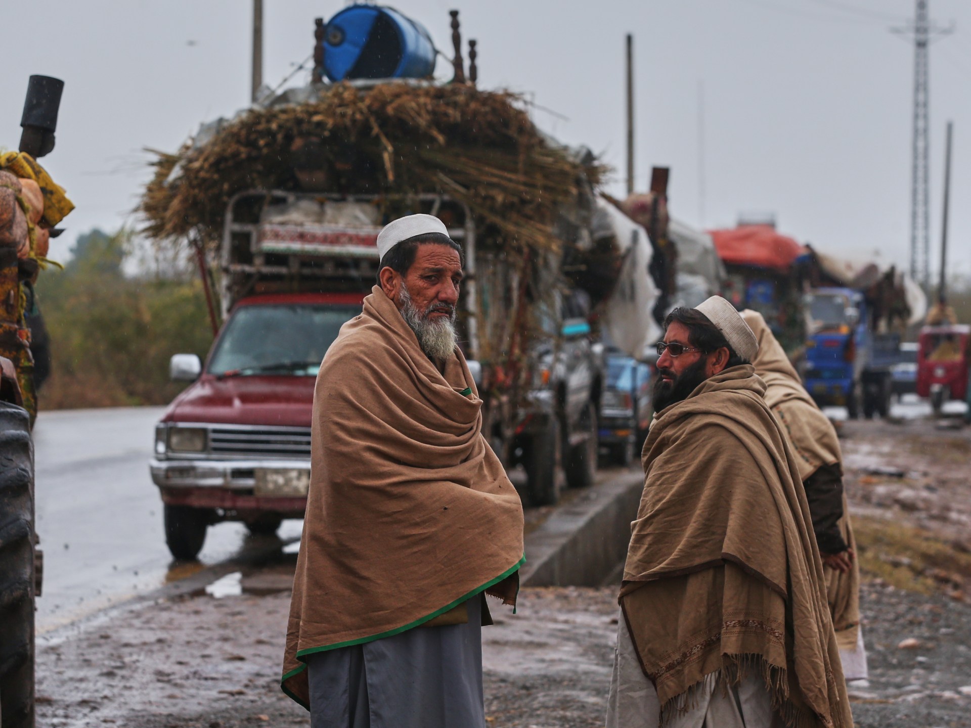 Tens of thousands flee northwest Pakistan’s Tirah over fears