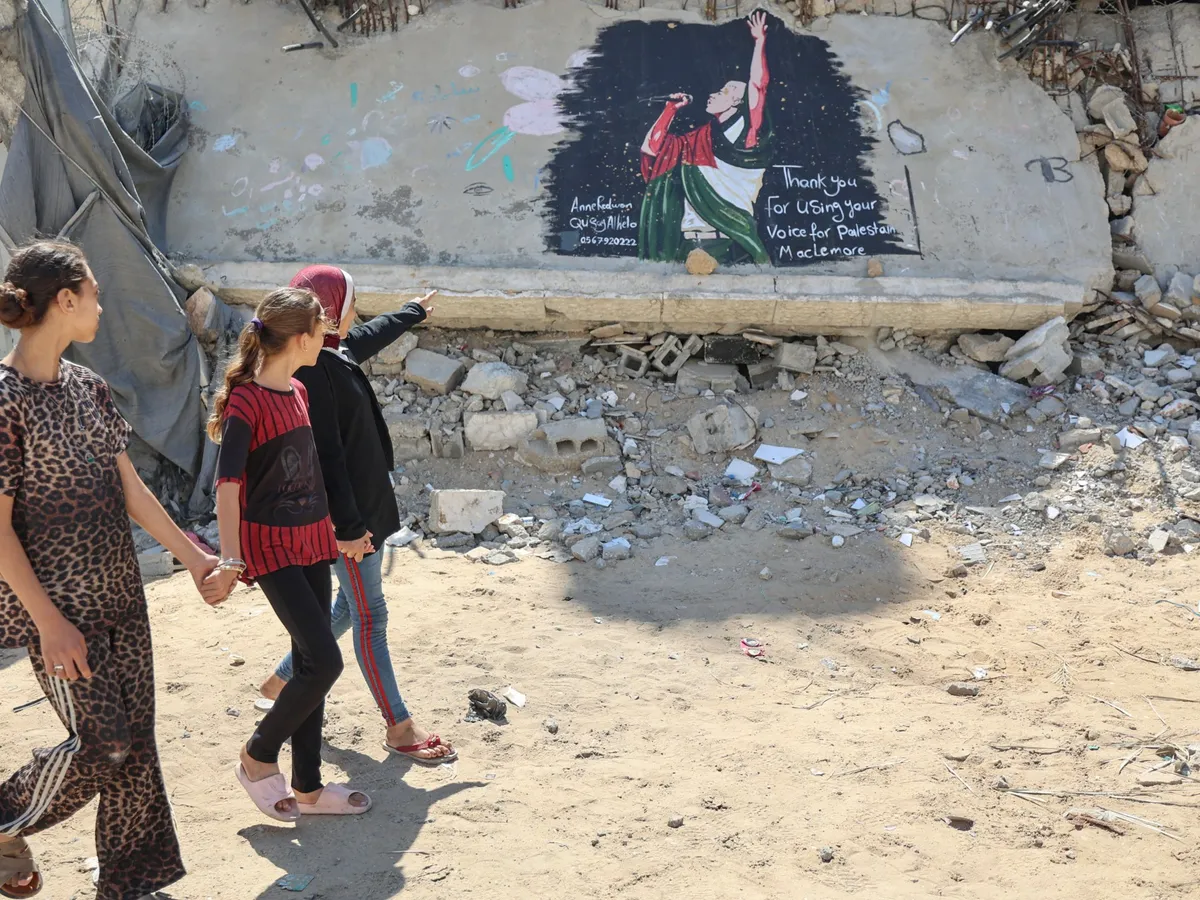 Ed Sheeran concert set to go ahead after outcry over Gaza