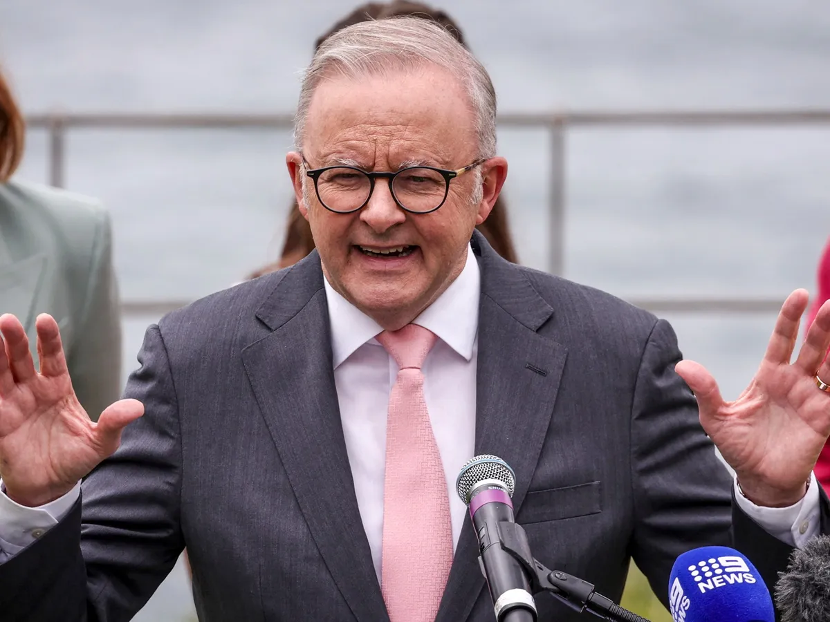 Australia seeks big tech support for internet safety, AI regulation