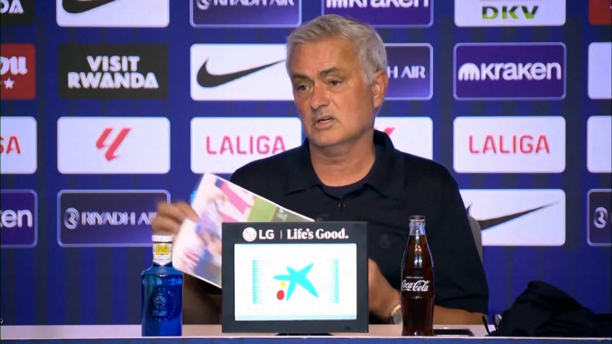 Mourinho fumes at referees in news conference after Madrid derby defeat