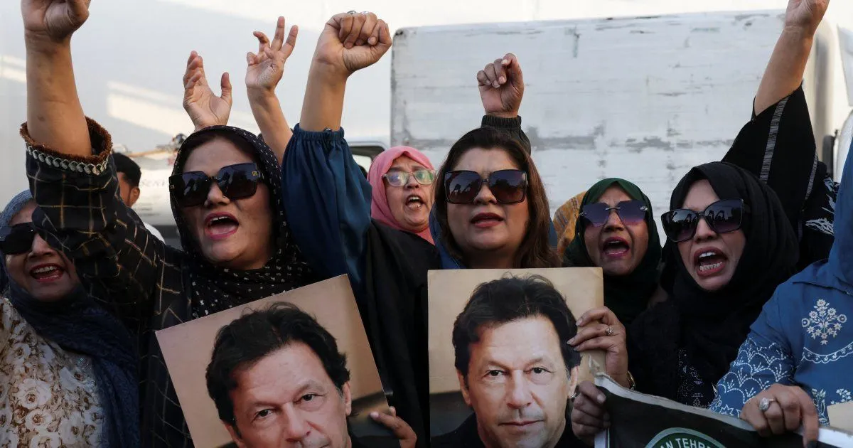 Pakistan seals roads to Islamabad before protests for Imran Khan’s release