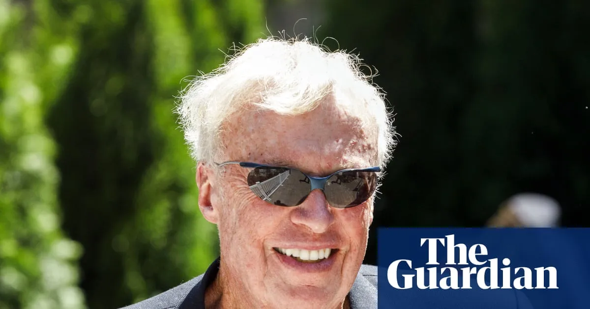 Nike cofounder gives $1bn to University of Oregon in historic donation