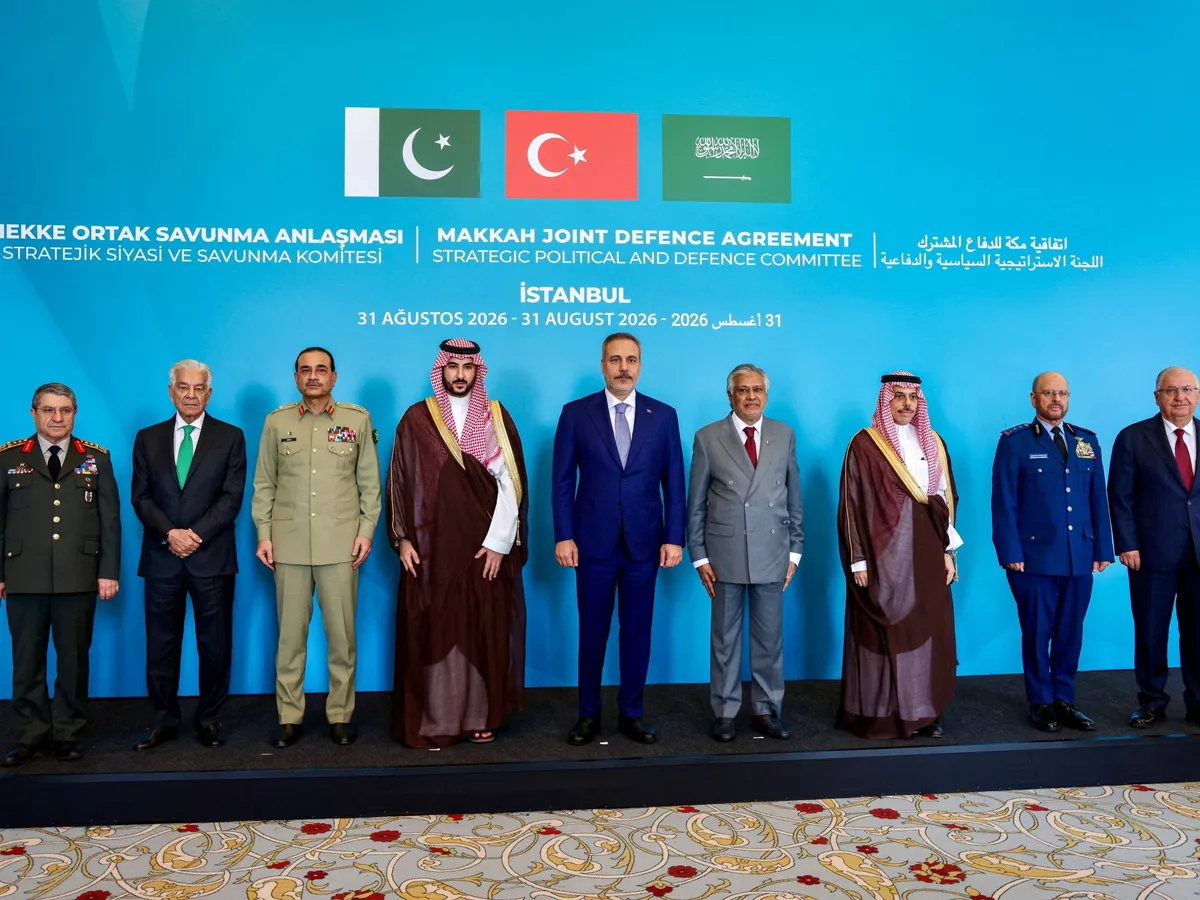 Saudi, Turkish, Pakistani chiefs plan urgent talks amid Yemen fighting