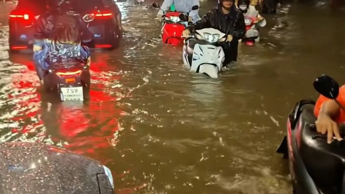 Bangkok declared disaster zone after heavy rains submerge roads
