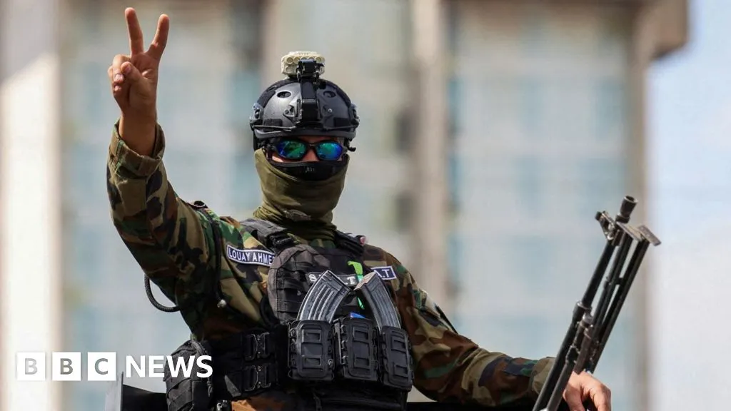 Last UK and US troops leave Iraq as anti-Islamic State mission ends