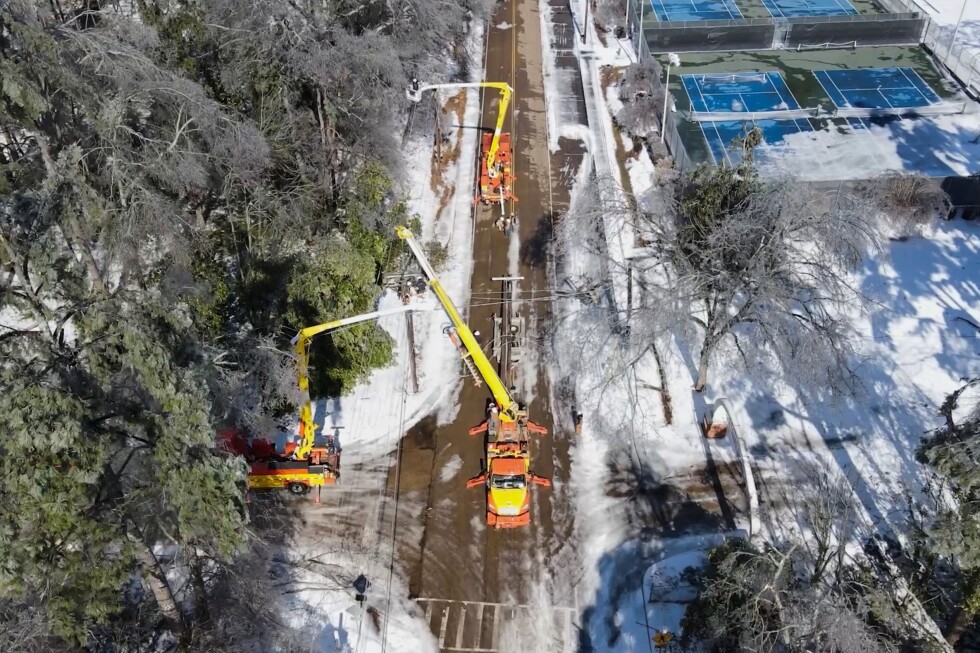 Situation in US South grows more dire after days of ice, frigid temperatures and widespread outages