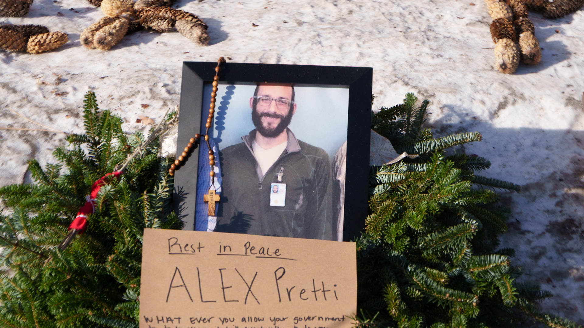 Video: US agents placed on leave over Pretti shooting as vigil held