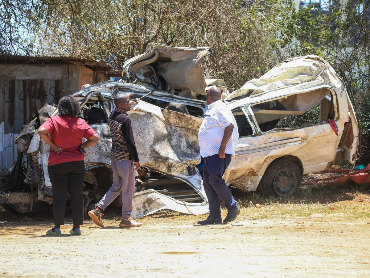 At least 17 people, mostly pilgrims, killed in Kenya road crash