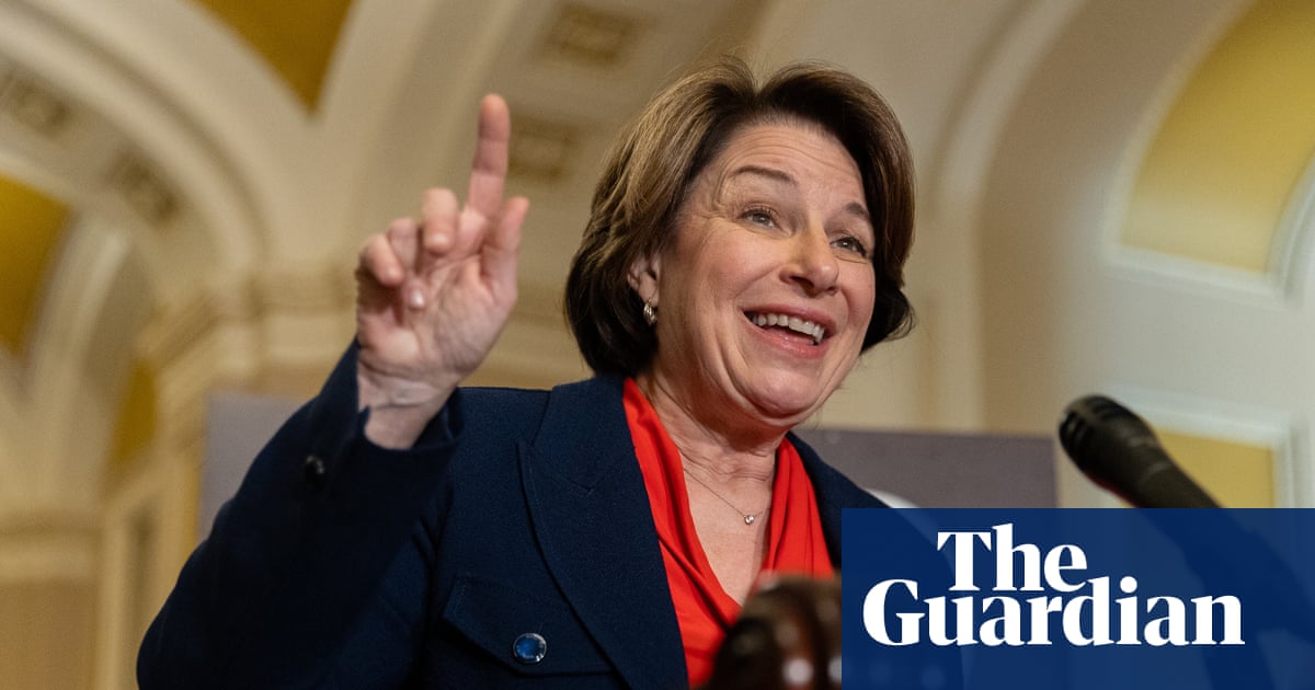 Klobuchar declares Minnesota governor run as Walz vows not to seek office again