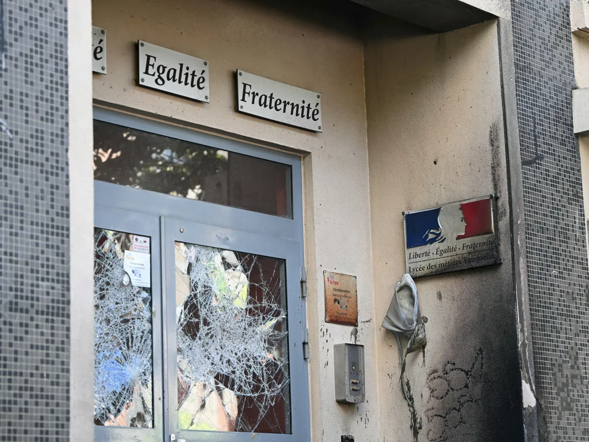 Students continue to protest in France as hundreds of schools close