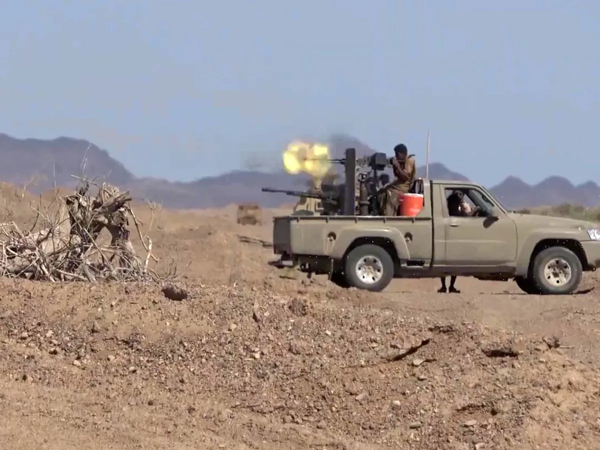 Yemeni forces launch offensive to retake Houthi-held al-Waziiya in Taiz