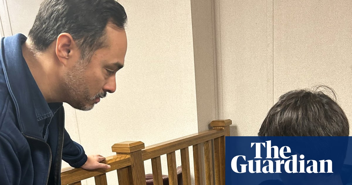 Father detained by ICE with five-year-old tells US congressman his son has been ‘depressed’