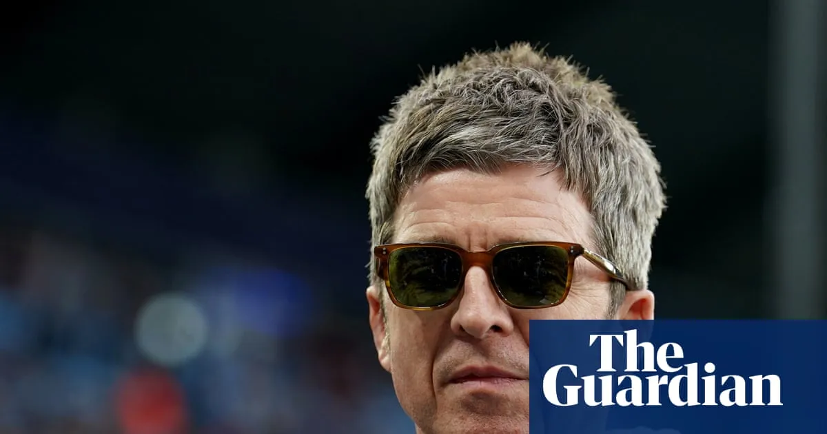 Artists including Noel Gallagher show support for Garvaghy Road residents