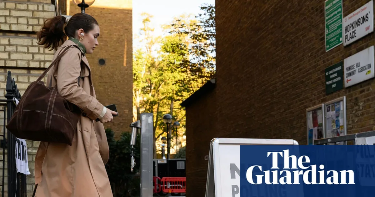 Polls close in Holborn and St Pancras byelection as Labour hopes to retain seat
