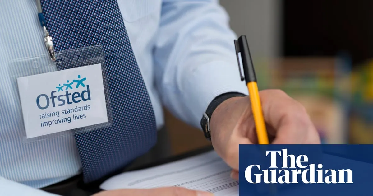 Headteachers threaten strike ballots after losing confidence in Ofsted
