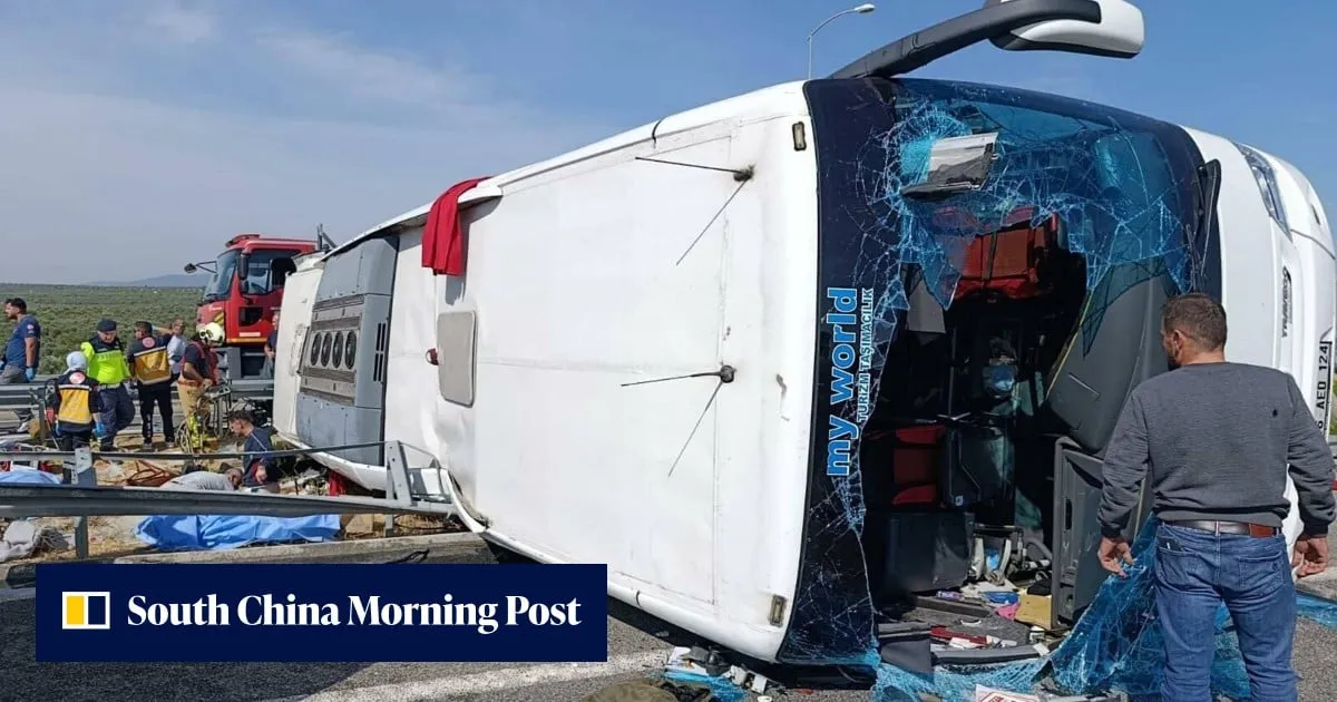 11 dead, 27 injured after coach crashes into lorry in western Turkey, officials say