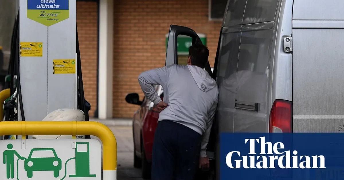 UK van drivers face extra £2.5bn in diesel costs this year, figures show