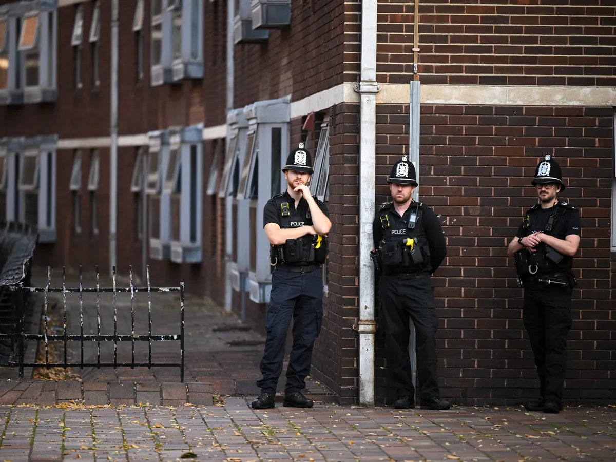 Ex-UK army chef jailed for ‘terror’-related offence