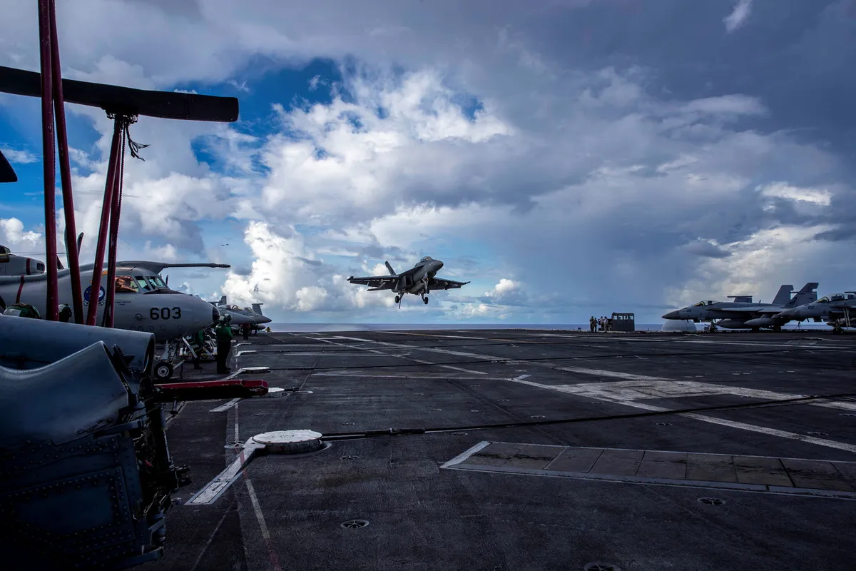 Diplomatic efforts intensify to avert US-Iran war