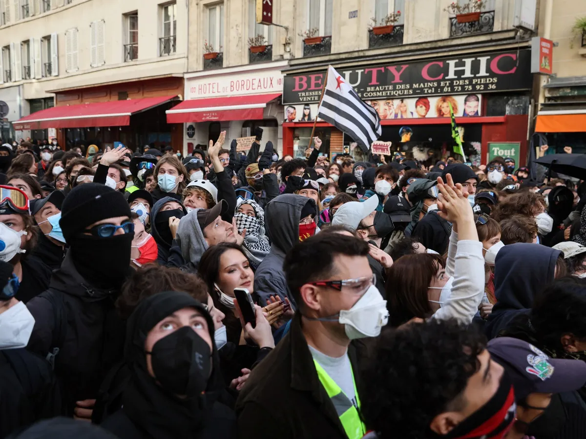 Nationwide protests spread across France as ‘yellow vests’ set to join