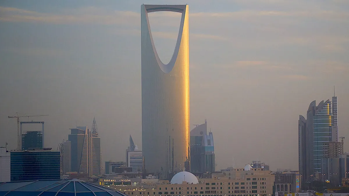 Saudi Arabia on edge: Iconic Kingdom Centre sends workers home amid Houthi attacks