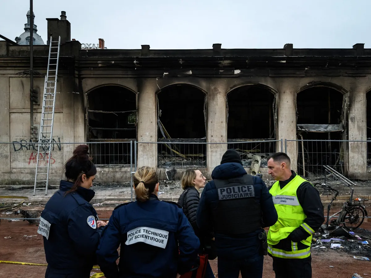 France’s Macron declines minister’s resignation after violent protests