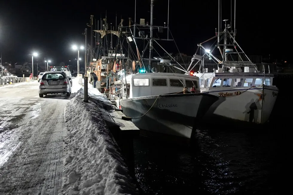 Coast Guard suspends search for missing from fishing vessel that sank off Massachusetts