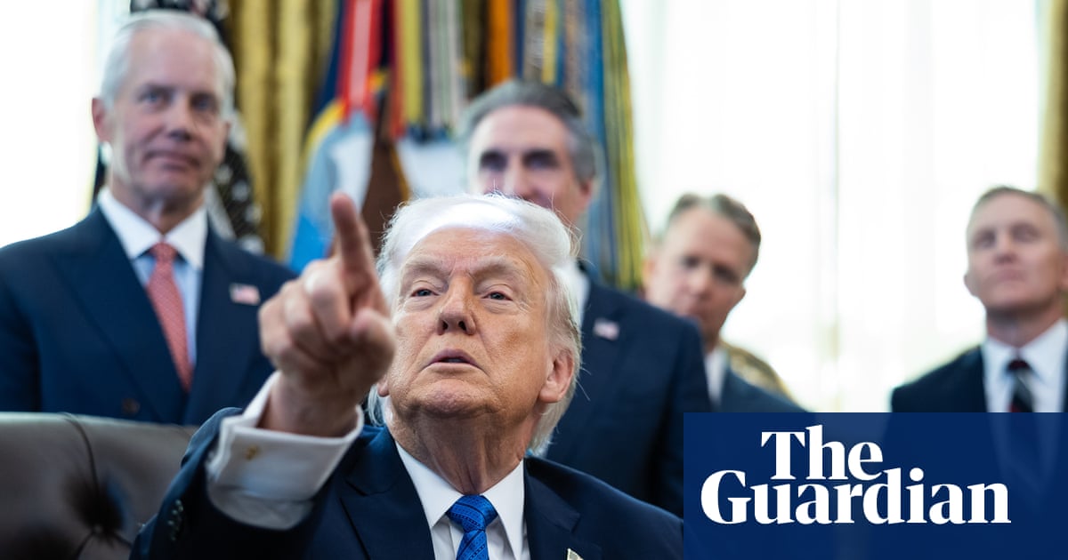 Trump wants to build 250ft Washington DC arch that dwarfs Lincoln Memorial – report