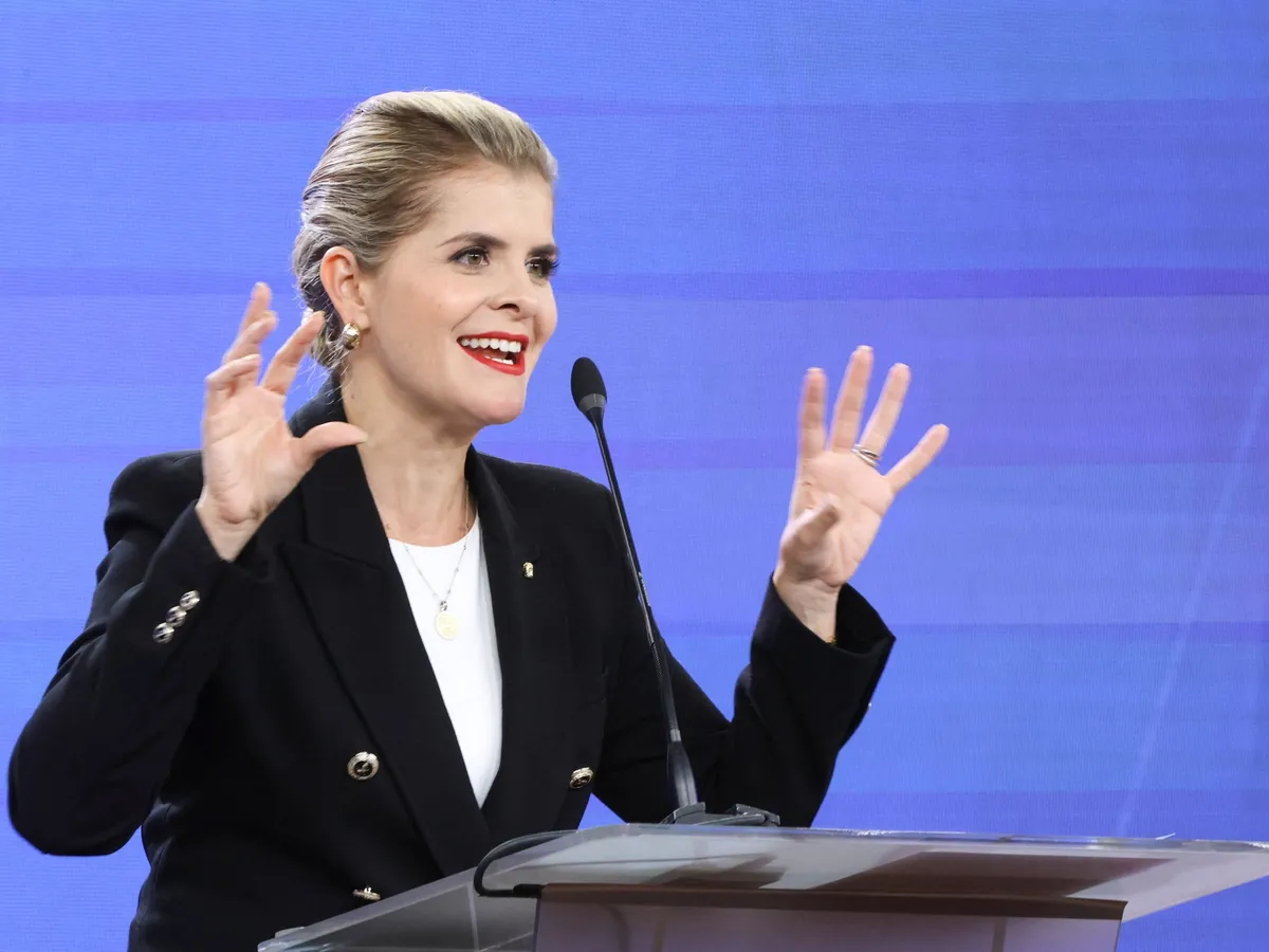 Polls open in Costa Rica as centre-right populists aim to extend mandate