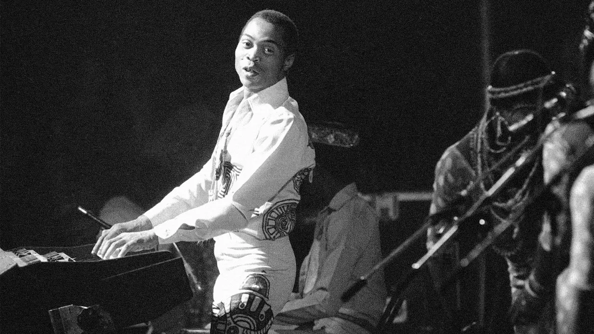 Fela Kuti becomes first African to get Grammy Lifetime Achievement Award