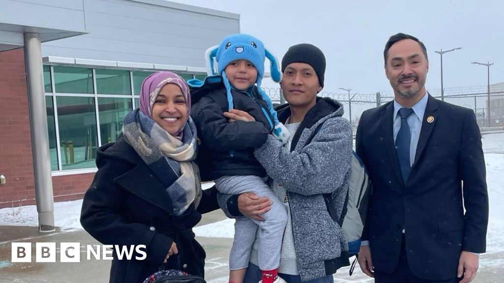 Boy, 5, and father detained by ICE return to Minnesota after release