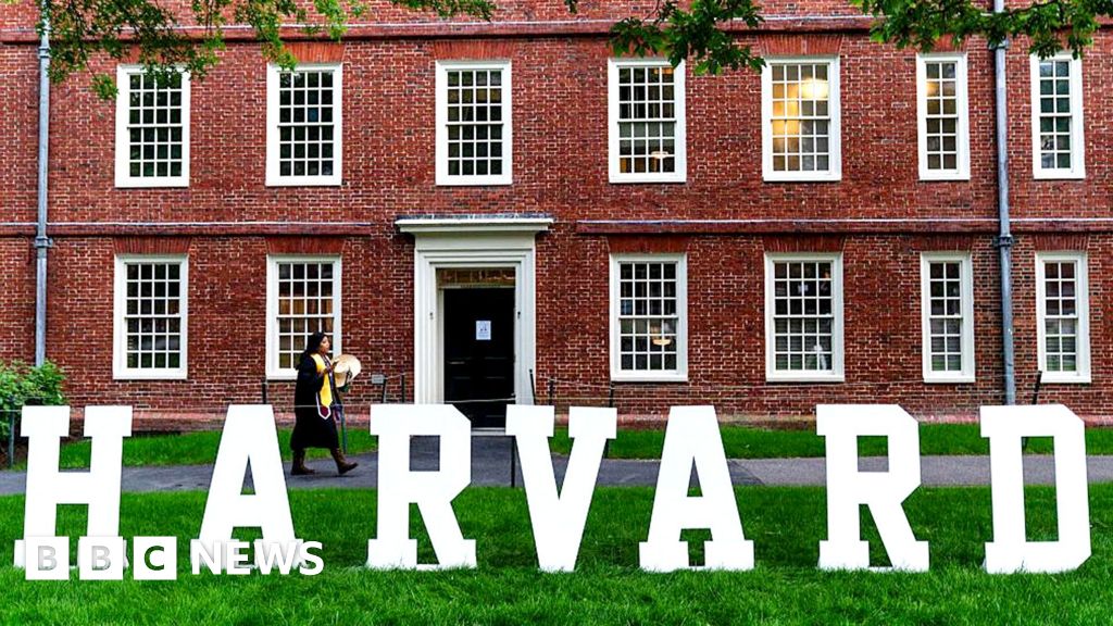 Trump seeks $1bn in damages from Harvard