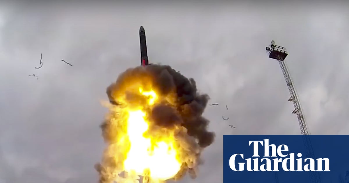 Expiry of nuclear weapons pact between US and Russia risks new arms race