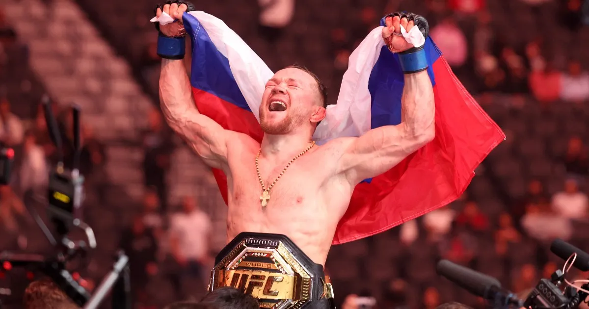 Yan upsets Dvalishvili to capture bantamweight title at UFC 323