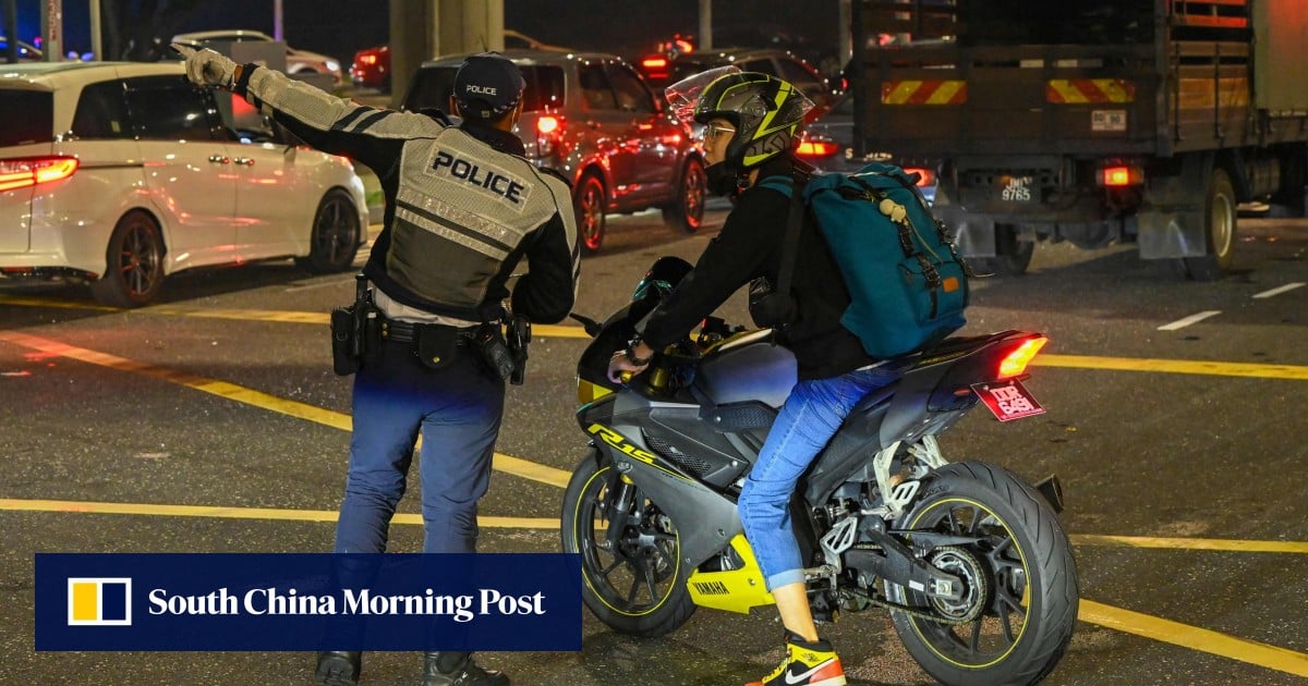 Malaysia plans new insurance scheme for Singapore cross-border workers